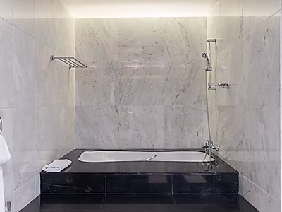 SERVICED TRIPLEX PENTHOUSE | ALL INCLUSIVE 4BR+MAID | WEST BAY