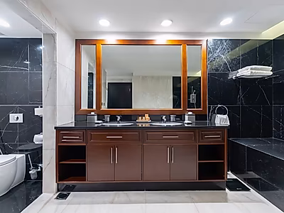 SERVICED TRIPLEX PENTHOUSE | ALL INCLUSIVE 4BR+MAID | WEST BAY
