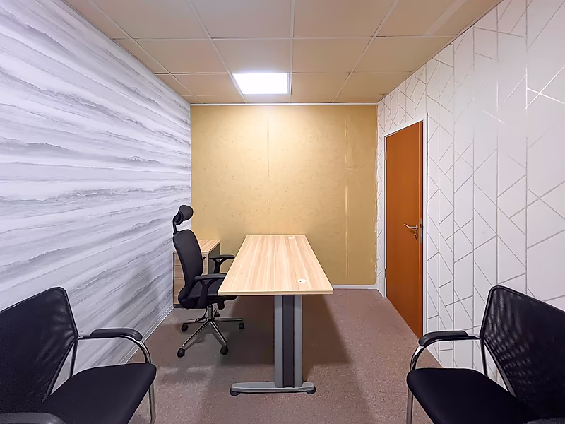 Fully Furnished 12 sqm Office for Rent in Al Corniche - Photo 4