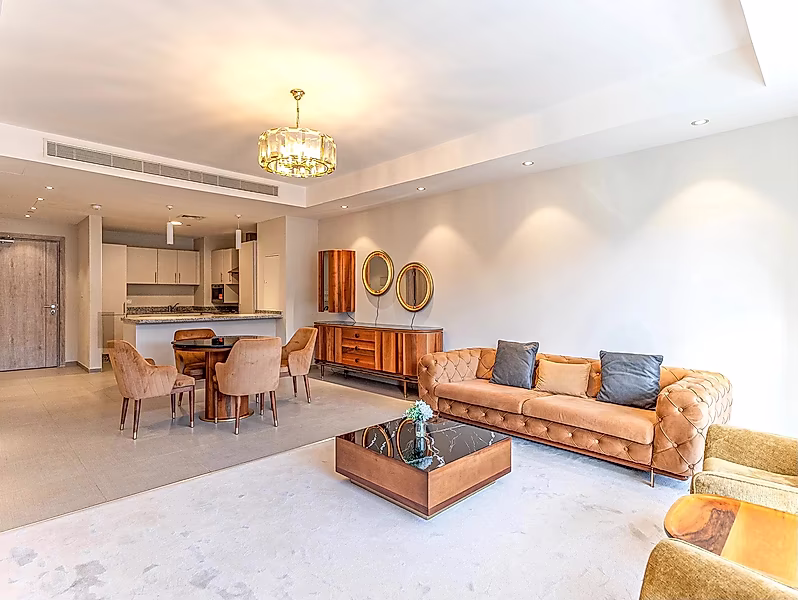BILLS INCLUDED | HIGH-END 1BR FURNISHED APARTMENT IN LUSAIL - Photo 1