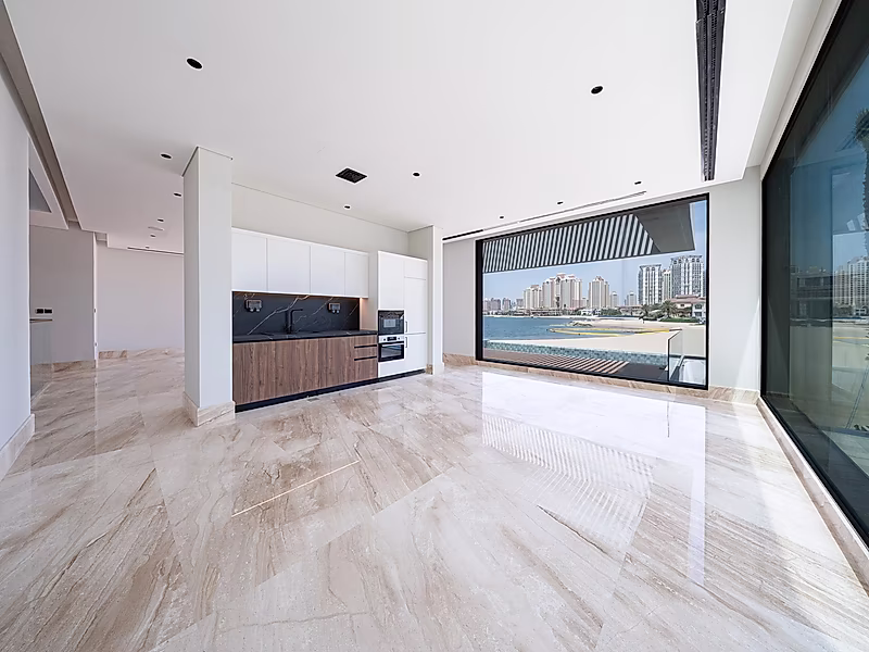 Luxury Living | Standalone Villa in La Plage - Photo 4