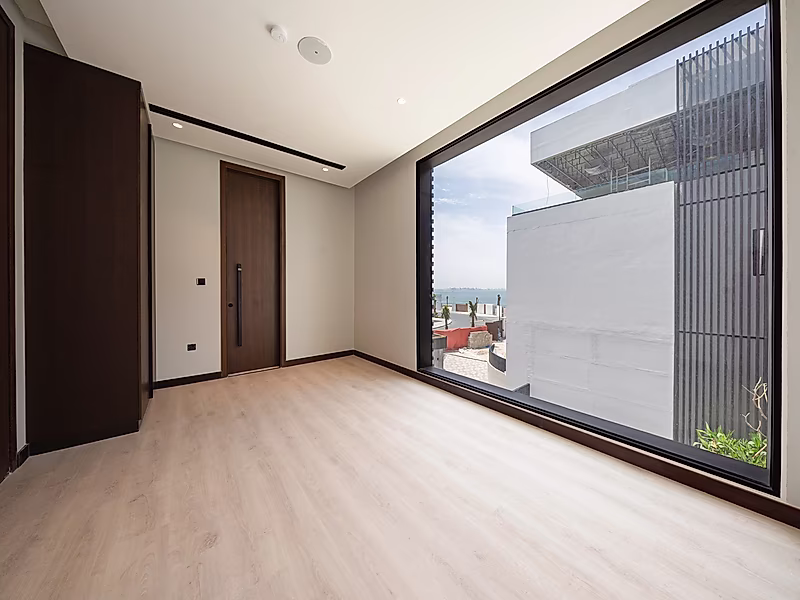 Luxury Living | Standalone Villa in La Plage - Photo 10