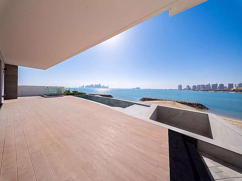The Pearl Island Crown Villa — A Private Beachfront Masterpiece - Photo 29