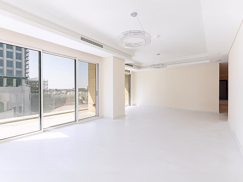 Step Into Island Luxury – 3BR+Maid Apartment, Pay 10% & Move In Now! - Photo 2