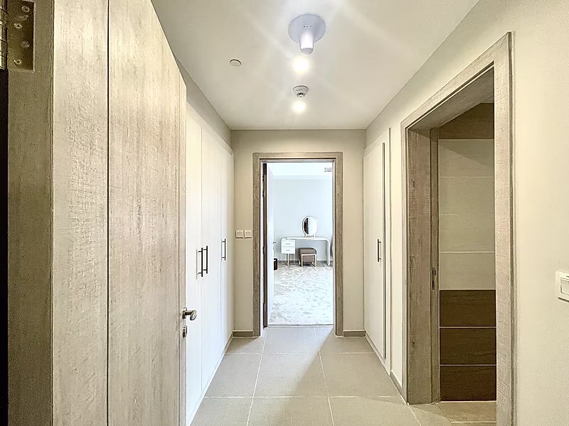 BEST INVESTMENT | LARGE 1 BEDROOM APARTMENT NEAR VENDOME MALL - Photo 8