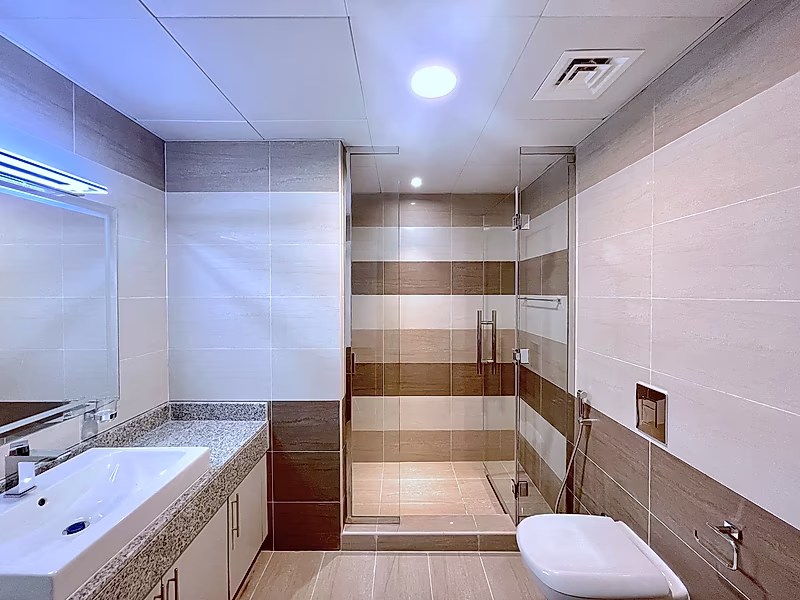 BEST INVESTMENT | LARGE 1 BEDROOM APARTMENT NEAR VENDOME MALL - Photo 9