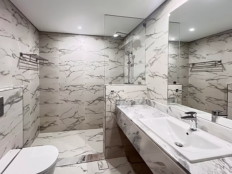 BRAND NEW! SEA VIEW 2-BEDROOM IN MARINA DISTRICT - Photo 7
