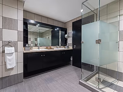Bills Included! Premium 2-Bedroom Serviced | Westbay