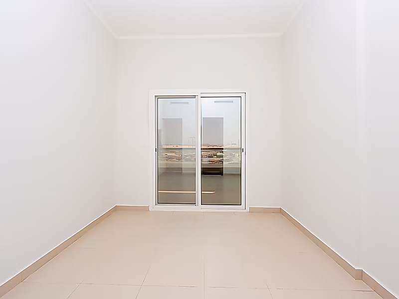 Best Deal | 3BR+Maid Room & 5-Bathrooms | Fox Hills - Photo 9