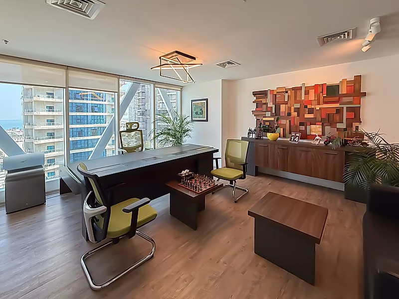 F/Fitted Premium Office 215Sqm Lusail Marina - Photo 2