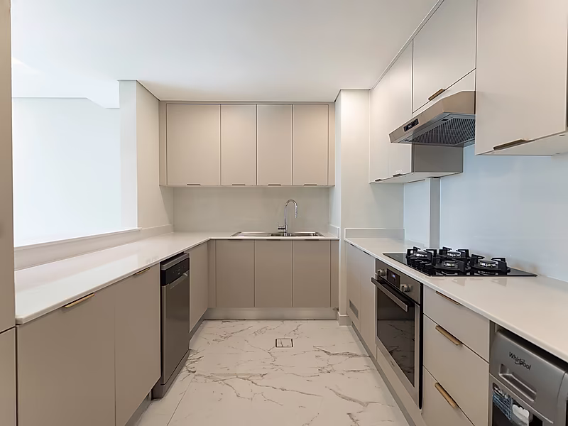 Luxurious Waterfront Living | Marina District - Photo 2