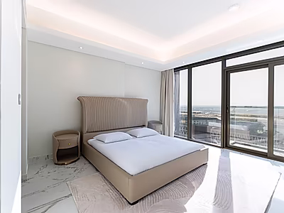 Luxurious Waterfront Living | Marina District