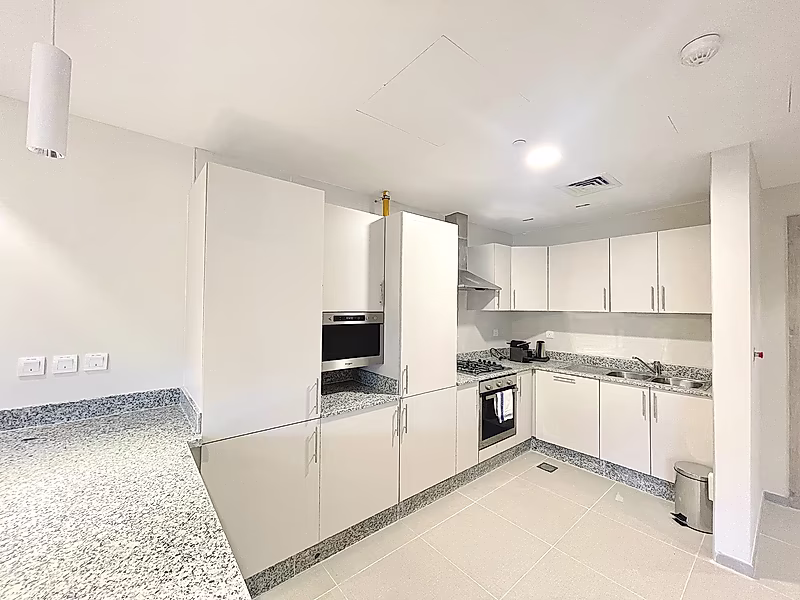 BEST INVESTMENT | LARGE 1 BEDROOM APARTMENT NEAR VENDOME MALL - Photo 17
