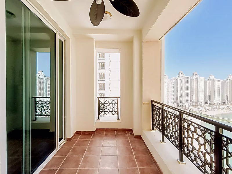 FURNISHED STUDIO | SEA VIEW | BILLS INCLUDED - Photo 7