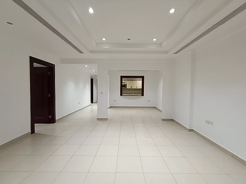 INVEST NOW! ELEGANT 1-BEDROOM APARTMENT | PORTO ARABIA - Photo 1