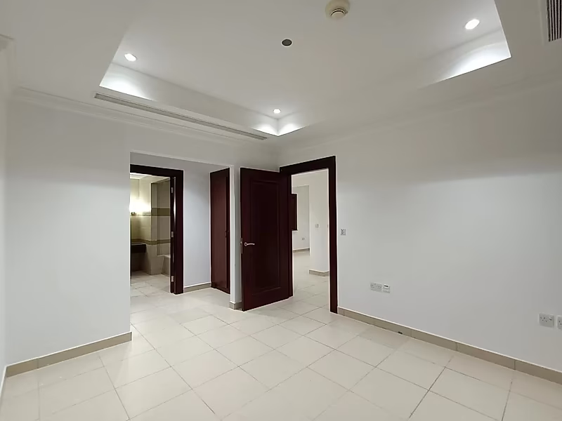 INVEST NOW! ELEGANT 1-BEDROOM APARTMENT | PORTO ARABIA - Photo 4