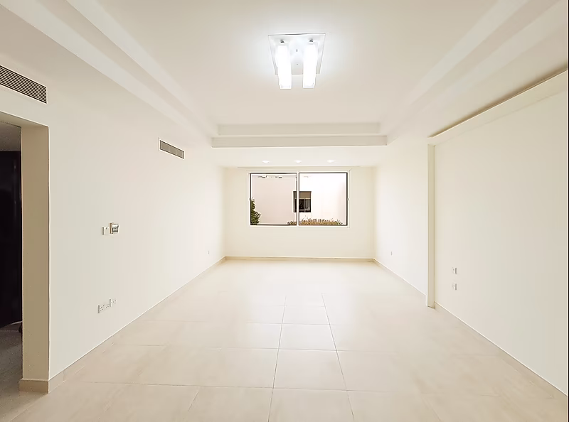FRIENDLY 4BR + MAID COMPOUND VILLA | AL WAAB - Photo 9
