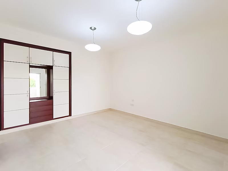 FRIENDLY 4BR + MAID COMPOUND VILLA | AL WAAB - Photo 13