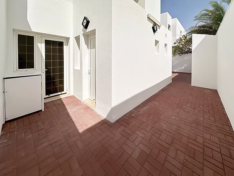 FRIENDLY 4BR + MAID COMPOUND VILLA | AL WAAB - Photo 18