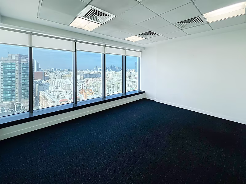 READY OFFICE SPACE ON BIN MAHMOUD 390 SQM - Photo 5