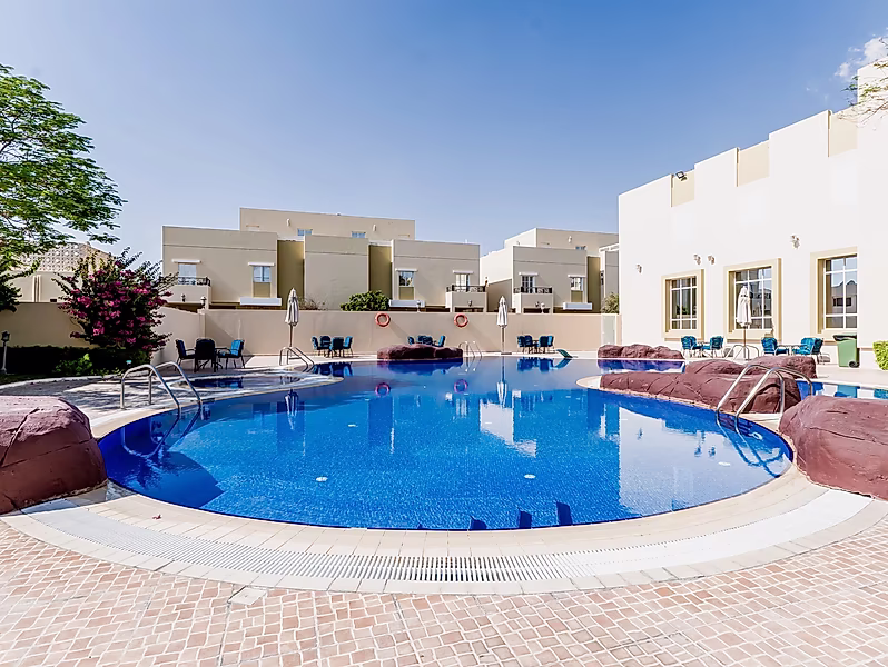 SPACIOUS 5BR UNFURNISHED COMPOUND VILLA - Photo 20
