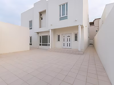 Independent Villa for Sale – Umm Ebairiya
