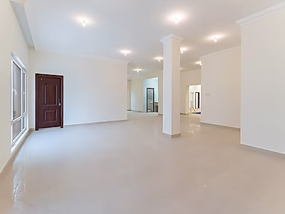 Standalone Villa for Sale – Umm Ebairiya