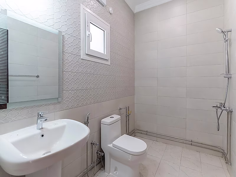 Standalone Villa for Sale – Umm Ebairiya - Photo 7