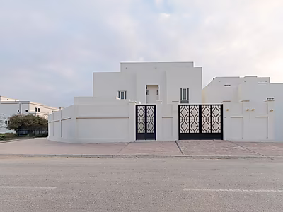 Standalone Villa for Sale – Umm Ebairiya