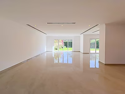 MODERN SPACIOUS 4+M VILLA | GARDEN | LAGOON