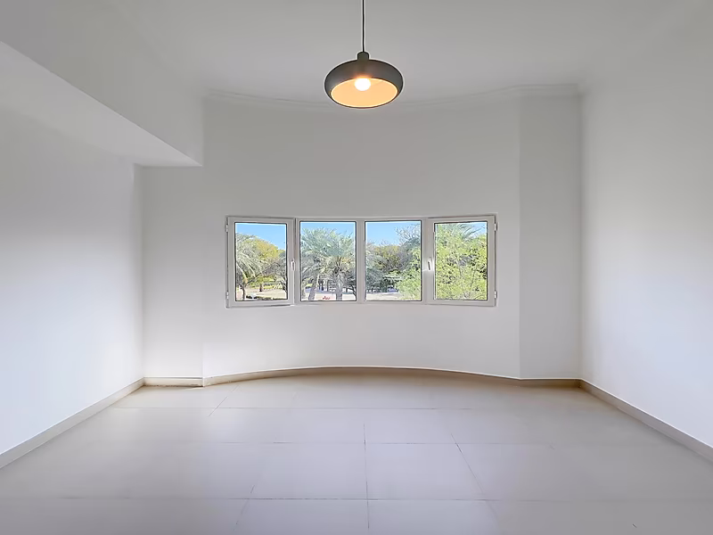 MODERN SPACIOUS 4+M VILLA | GARDEN | LAGOON - Photo 10