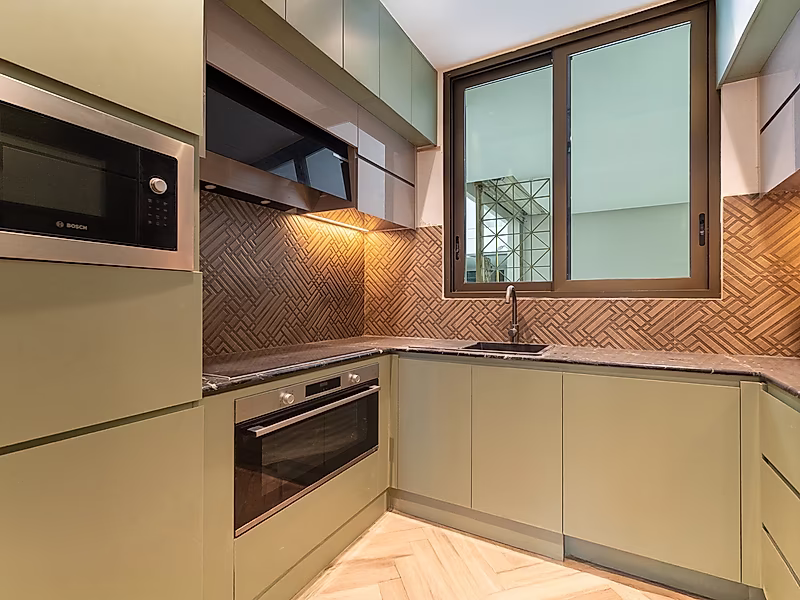 SMART 5BR VILLA WITH POOL | 6-YEAR PAYMENT PLAN - Photo 5