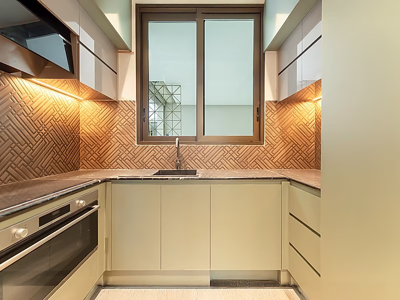 SMART 5BR VILLA WITH POOL | 6-YEAR PAYMENT PLAN - Photo 6