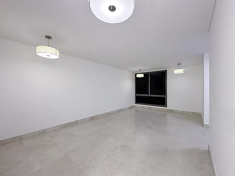 3-BEDROOM APARTMENT SEMI FURNISHED IN KHEESA - Photo 2