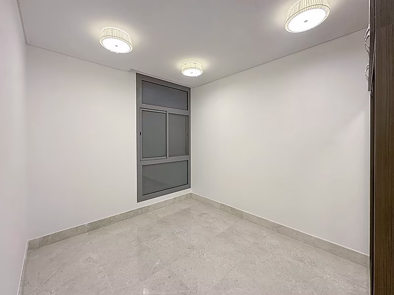 3-BEDROOM APARTMENT SEMI FURNISHED IN KHEESA - Photo 4