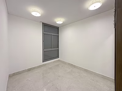 3-BEDROOM APARTMENT SEMI FURNISHED IN KHEESA
