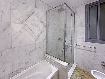 3-BEDROOM APARTMENT SEMI FURNISHED IN KHEESA