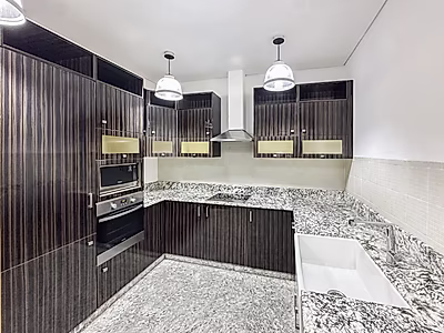 3-BEDROOM APARTMENT SEMI FURNISHED IN KHEESA
