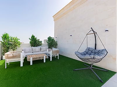 Brand New Luxury Corner Villa for Sale - Pearl island
