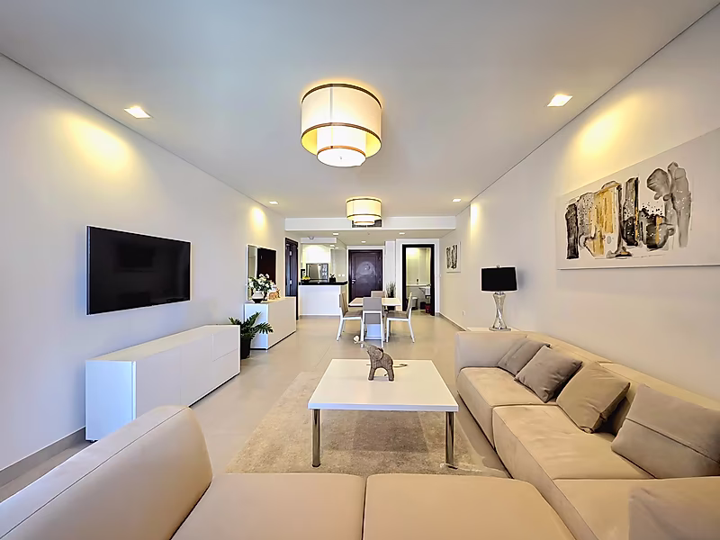 GREAT INVESTMENT! 1 BEDROOM SEA VIEW | HIGH FLOOR | THE PEARL - Photo 7
