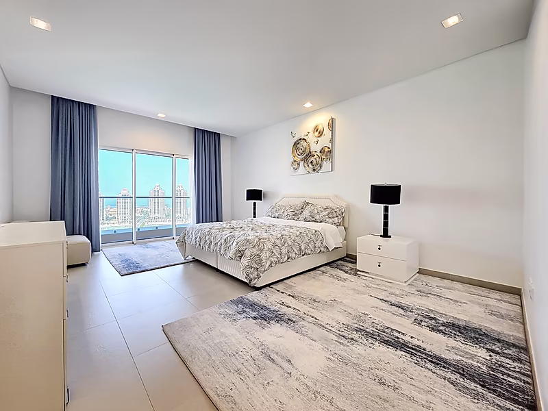 GREAT INVESTMENT! 1 BEDROOM SEA VIEW | HIGH FLOOR | THE PEARL - Photo 9