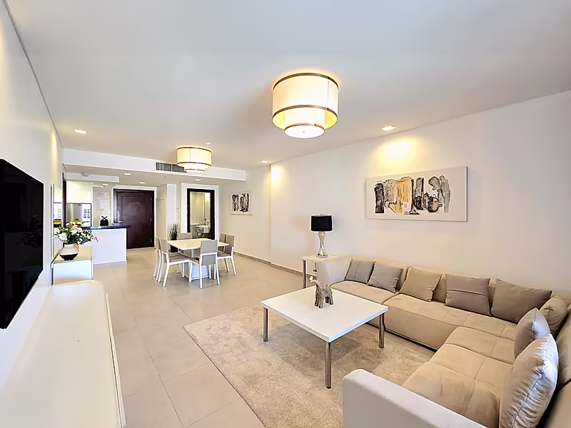 GREAT INVESTMENT! 1 BEDROOM SEA VIEW | HIGH FLOOR | THE PEARL - Photo 1