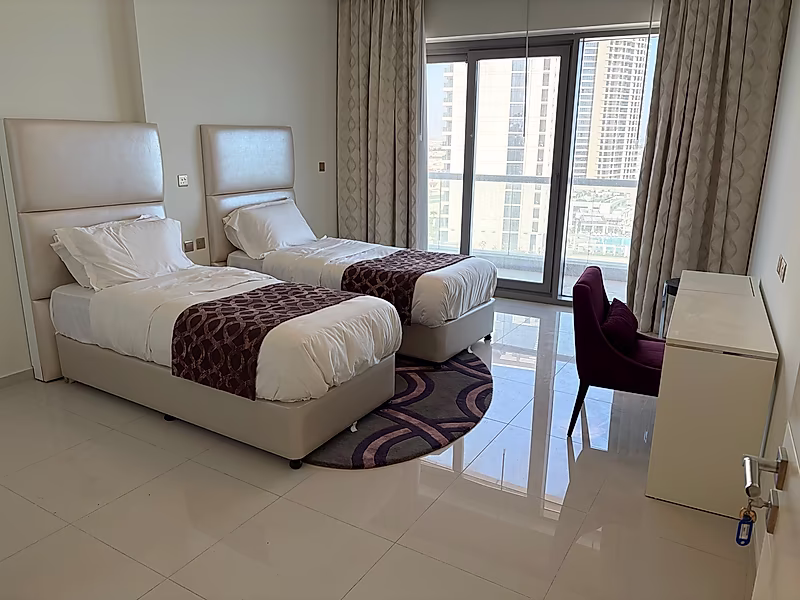beachfront oasis 2 bedroom apartment - Photo 4