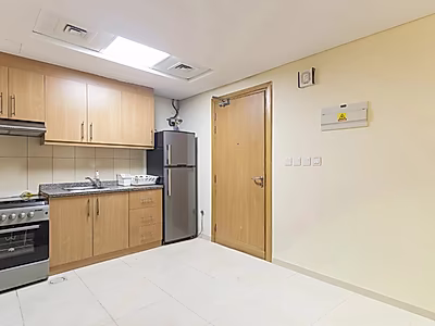READY INVESTMENT STUDIO WITH BALCONY | FOX HILLS