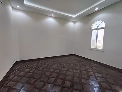 Luxurious 5BR Villa | Modern Comfort Awaits