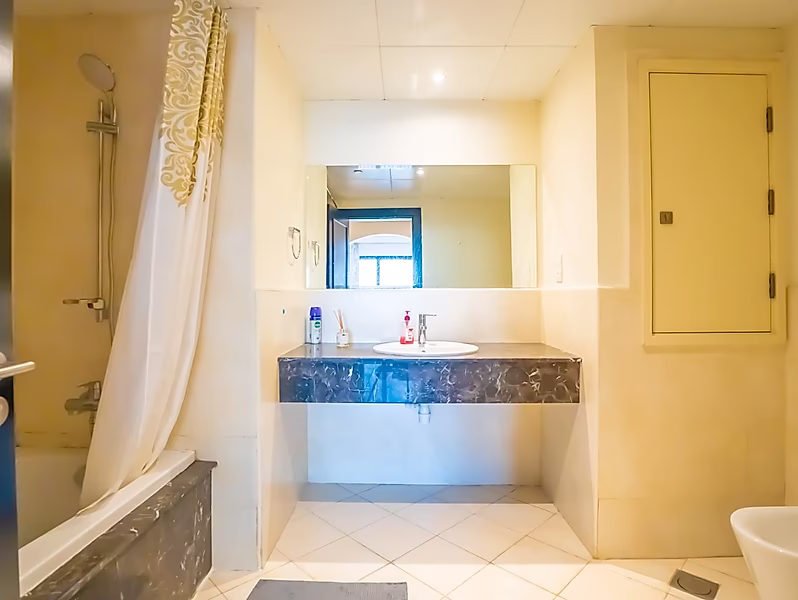 1BR Fully Furnished | Porto Arabia - The Pearl - Photo 13