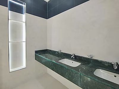 Luxurious 5BR Villa | Modern Comfort Awaits