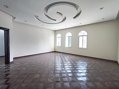Luxurious 5BR Villa | Modern Comfort Awaits