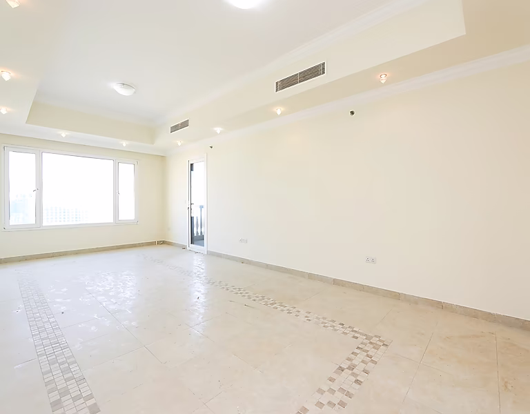 GREAT BUY | SEMI FURNISHED 2 BEDS | PORTO ARABIA - Photo 3