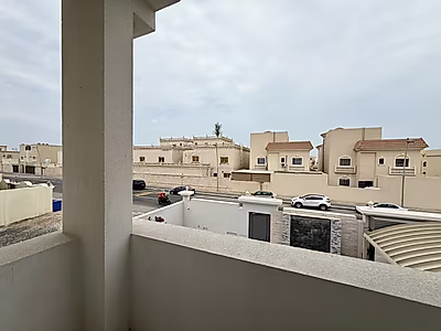 الثمامة: فيلا فاخرة مميزة مكونة من 6 غرف ماستر | مجددة بالكامل | مفروشة بأثاث فاخر